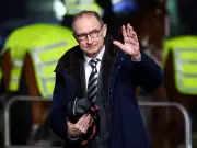 Chris Sutton: Martin O'Neill won't quit Celtic despite board's slow summer transfer business