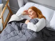 Cooling Blanket 'Made Huge Improvement in My Sleep' Now £38 on Amazon
