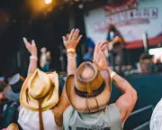 Country Music Boom: UK Festivals Soar as US Stars Sell Out Tours