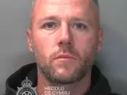 Dad follows bus, gouges passenger's eyes in shocking attack