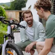 Dads' advice saves Brits £7,000: energy tips that stick