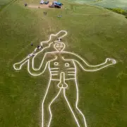Daily Star Helps Restore Britain's Rudest Chalk Figure Cerne Abbas Giant