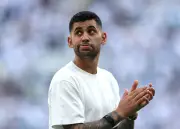 Darren Anderton: Archie Gray can be Tottenham captain, Romero not a leader