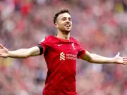 Diogo Jota Tribute: Emotional Parents at Portugal World Cup Match