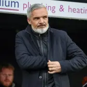 Dundee Utd, St Mirren Battle for Sinclair; Mackay-Steven New Deal