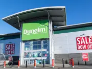 Dunelm slashes prices on stylish 100% cotton duvet cover set