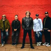 Embrace and Yes New Albums Reviewed: Avalanche and Aurora Get 4 Stars