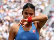Emma Raducanu Angers Wimbledon Members with Pink Outfit, Forced to Change