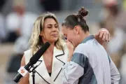 Emotional Kostyuk Dedicates French Open Win Over Svitolina to Ukraine After Deadly Strikes