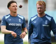 England hand Test debuts to Cox and Baker for second New Zealand Test