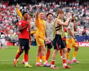 England Players Use New Sports Drink to Beat Heat at World Cup