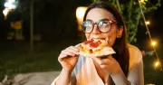 Fantastic Pizza Oven £28 Off Cooks Delicious Dinner in 3 Minutes