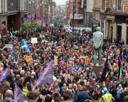 Far-Right and Anti-Racist Clashes Erupt Across UK Cities on Saturday