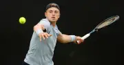 Felix Gill aims for Wimbledon upset after parents' cancer battles