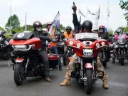 Final Dave Day: 45,000 Bikers Honour Hairy Biker Dave Myers