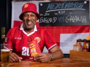 Find Les Ferdinand and Chris Waddle to Watch England vs Ghana with Walkers