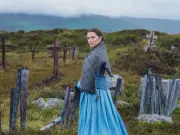 Florence Pugh Shines in Dark Period Drama 'The Wonder' on Netflix