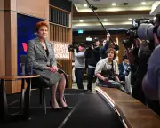 Hanson's Unchanged Views Now Resonate with Australia's Bitter Mood