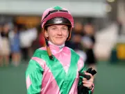 Hollie Doyle: Broken leg won't bear weight for five more weeks