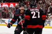 Hurricanes beat Golden Knights 4-2, take 3-2 Stanley Cup final lead