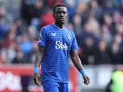 Idrissa Gueye's Wife Packing House Sparks Everton Exit Speculation