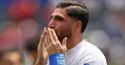Iran Captain Jahanbakhsh Speaks on World Cup National Anthem Boos