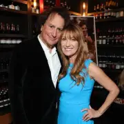 Jane Seymour's Fiancé Stuck Naked Under Bed After Proposal