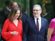 Keir Starmer on Brink of Resignation After Weekend with Wife at Chequers