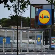 Lidl UK Implements £13.45 Minimum Wage for All Employees