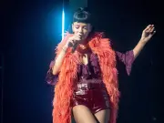 Lily Allen Defends West End Girl Tour After Fan Criticism