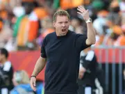 Liverpool target Schlotterbeck suffers worrying World Cup injury