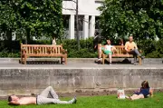 London Heatwave: Temperatures Could Hit 34C Next Week, Met Office Warns