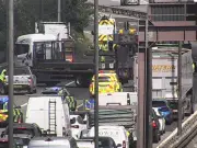 M4 crash brings motorway to standstill near Neath Port Talbot