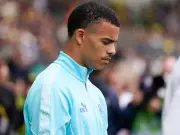 Man United Latest: Rooney Criticizes Shaw Snub, Greenwood Agrees Roma Transfer