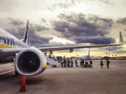 Martin Lewis: Ryanair Finally Allows Free Parent-Child Seating