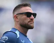 McCullum Under Pressure as England Struggle Amid Stokes Scandal
