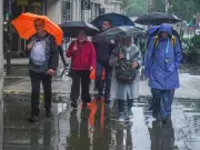 Met Office Forecasts 500-Mile Rain Band to Drench 8 UK Areas on Thursday