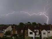 Met Office Issues New Thunderstorm Warnings for UK Tonight