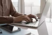 MI5 Warns Chinese Spies Use Job Sites to Target UK Government Staff