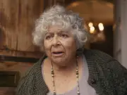 Miriam Margolyes Recalls Moment Queen Elizabeth II 'Rolled Her Eyes' at Awkward Joke