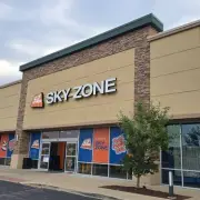 Missouri trampoline park '6-7' event ends in chaos with fights and rock-throwing