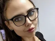Mum Warns of Weight-Loss Jab Dangers After Anorexia Diagnosis