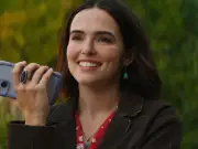 Netflix Voicemails for Isabelle Cast: Full List and Where You've Seen Them Before