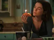 Netflix's Voicemails for Isabelle: Zoey Deutch Replaced Hailee Steinfeld