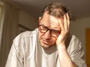Neurologist Warns Meningitis Headache Can 'Kill You in Hours' – Signs to Spot