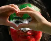 New Zealand and Iran Fans Unite in World Cup Fervour