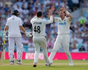 New Zealand Lead After Phillips Century and Late Wickets Jolt England