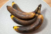 Nutritionist's Guide: When Old Food Is Safe to Eat or Should Be Thrown Out