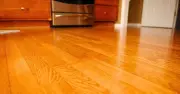 Olive Oil and Vinegar: Natural Cleaner for Shiny Wooden Floors
