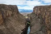 Outcry in Texas Over Trump Admin Waivers to Build Border Wall in Big Bend National Park